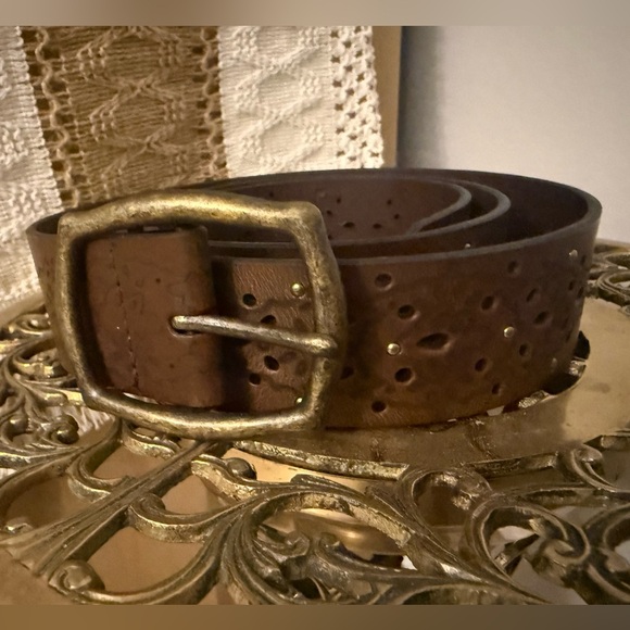 Accessories - Vintage Y2K Brown Leather Perforated Belt with Brass Buckle
